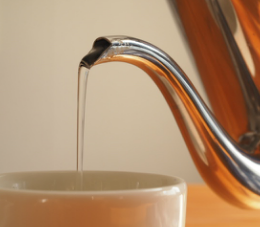 お湯の軌道　細口